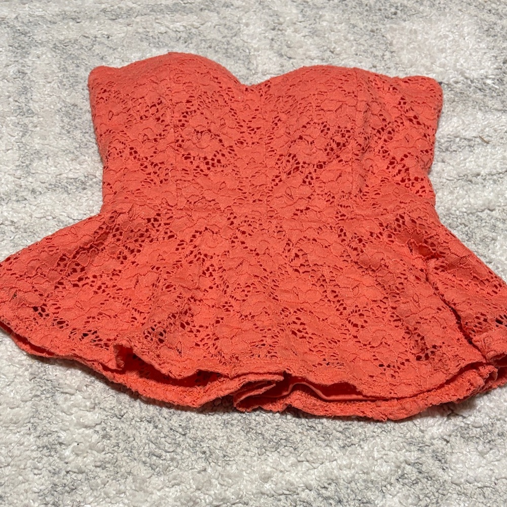 Streetwear Society Coral Lace Top
